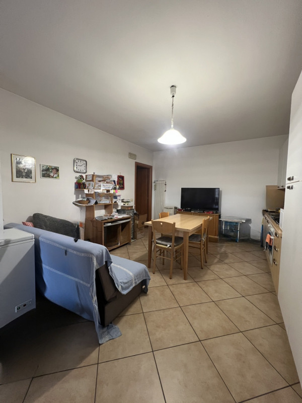 Marsango – Campo San Martino
Scopri in zona centrale, questo appartamento al primo piano di 60 mq...