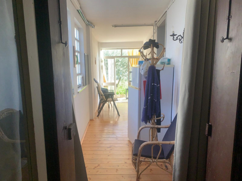 Proponiamo in esclusiva la vendita di una casa singola terratetto situata nella comoda e servita ...