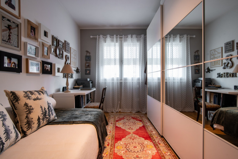 Situata in una zona strategica ma tranquilla di Montegrotto Terme, al confine con Abano, proponia...