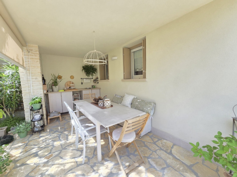 Situata in una zona strategica ma tranquilla di Montegrotto Terme, al confine con Abano, proponia...