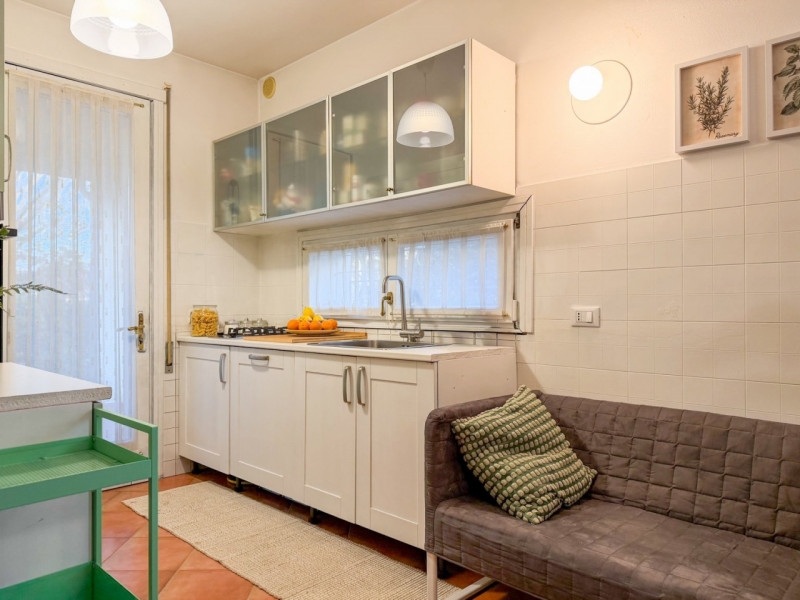 (Per INFO Roberto 3453195338) Scopri questa affascinante casa bifamiliare situata nel cuore di Fo...