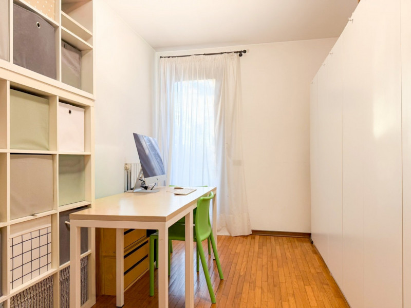 (Per INFO Roberto 3453195338) Scopri quest'affascinante casa bifamiliare situata nel cuore di Fon...