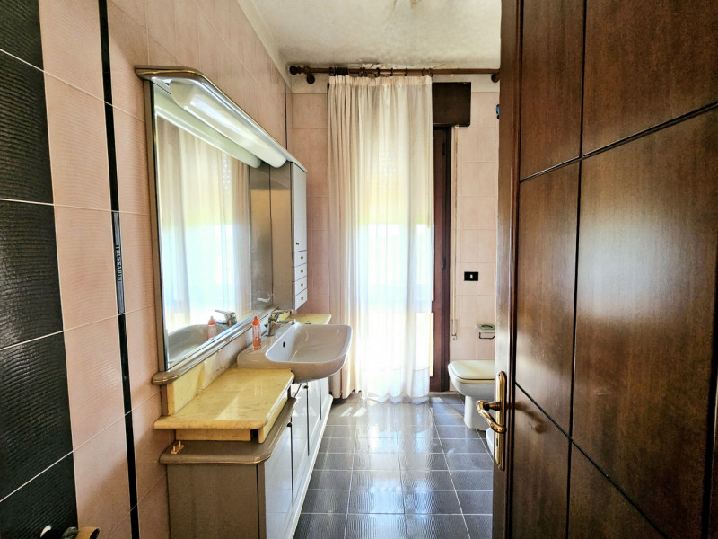 A Baone, proponiamo in vendita splendida porzione di bifamiliare, che rappresenta un'opportunità ...