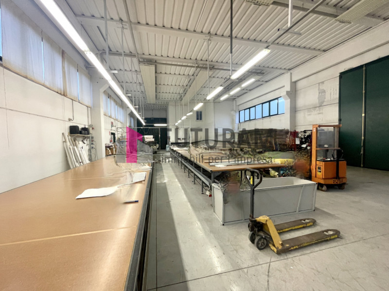 RIF: 199NM - TERRASSA PADOVANA (PD) - PER INFO 340 335 8378 - 0444/310220

Propongo in vendita un...