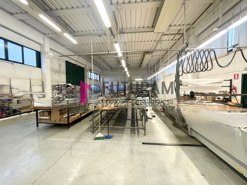 RIF: 199NM - TERRASSA PADOVANA (PD) - PER INFO 340 335 8378 - 0444/310220

Propongo in vendita un...