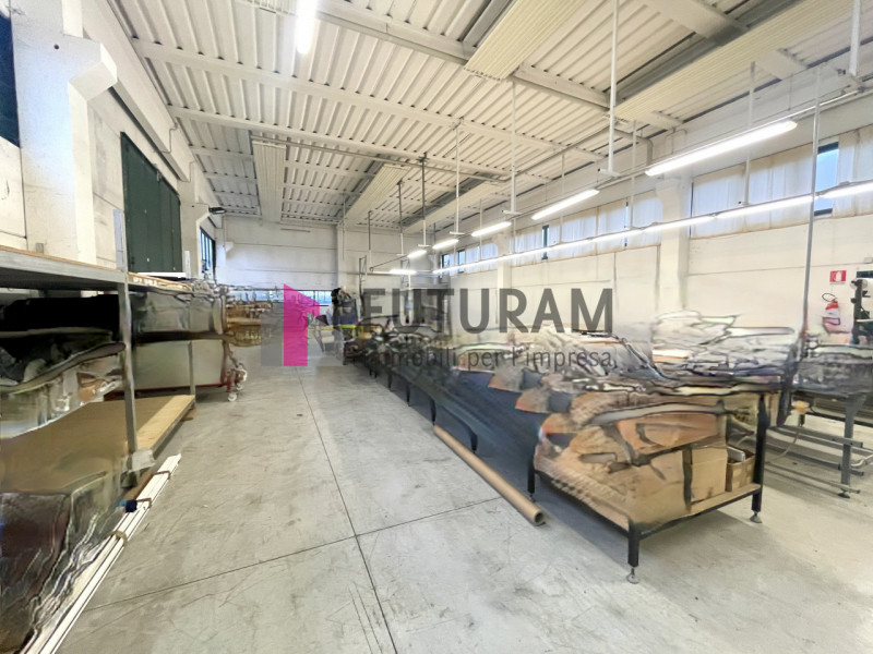 RIF: 199NM - TERRASSA PADOVANA (PD) - PER INFO 340 335 8378 - 0444/310220

Propongo in vendita un...