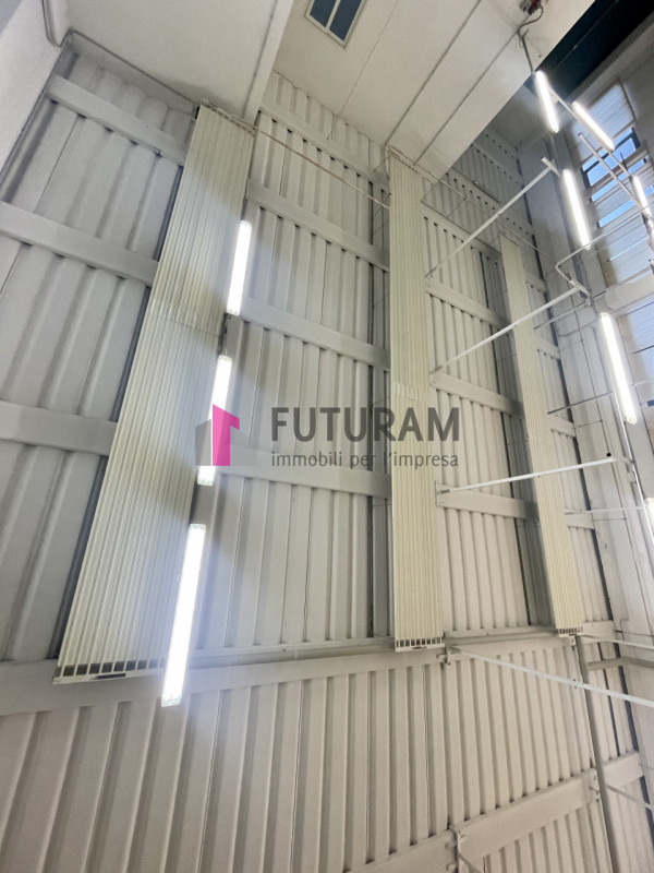 RIF: 199NM - TERRASSA PADOVANA (PD) - PER INFO 340 335 8378 - 0444/310220

Propongo in vendita un...