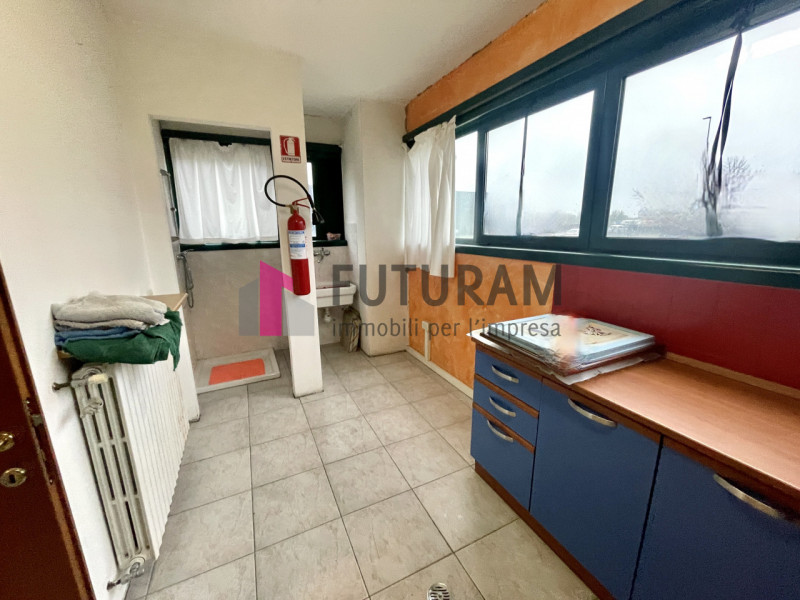 RIF: 199NM - TERRASSA PADOVANA (PD) - PER INFO 340 335 8378 - 0444/310220

Propongo in vendita un...