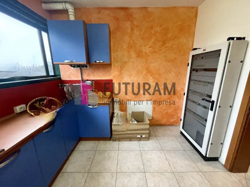 RIF: 199NM - TERRASSA PADOVANA (PD) - PER INFO 340 335 8378 - 0444/310220

Propongo in vendita un...