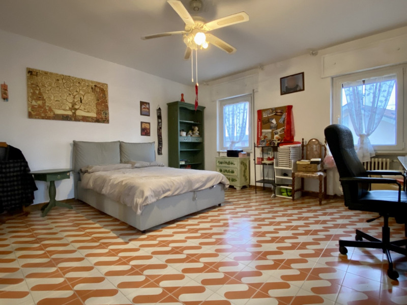 In tranquilla zona residenziale a Vicenza, nel quartiere di Bertesina e più precisamente in Strad...