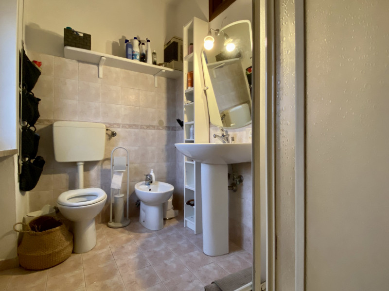 In tranquilla zona residenziale a Vicenza, nel quartiere di Bertesina e più precisamente in Strad...