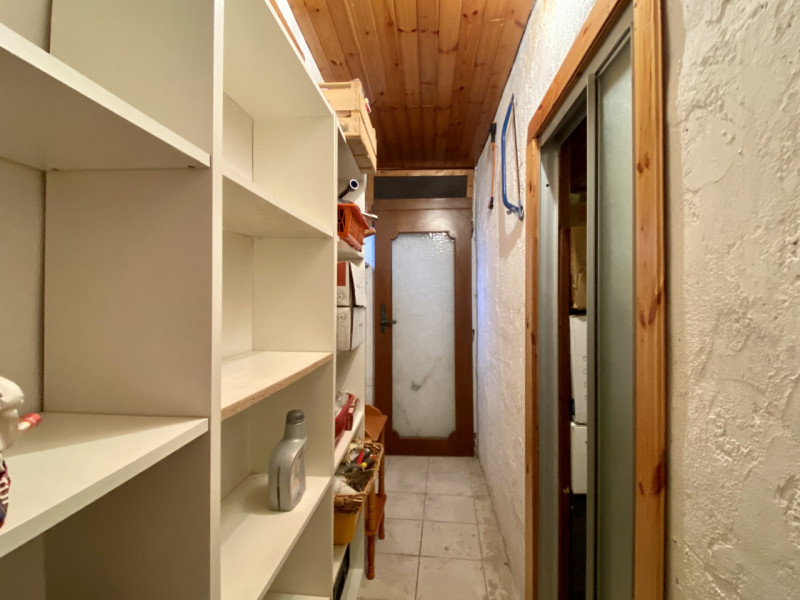 In tranquilla zona residenziale a Vicenza, nel quartiere di Bertesina e più precisamente in Strad...