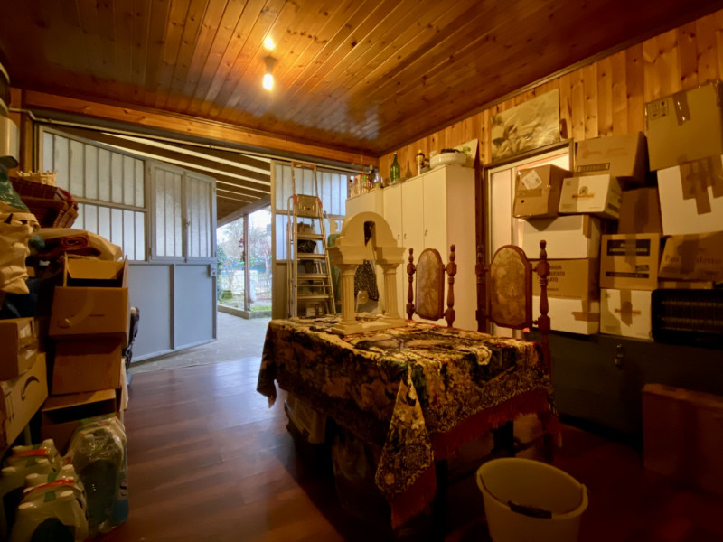 In tranquilla zona residenziale a Vicenza, nel quartiere di Bertesina e più precisamente in Strad...