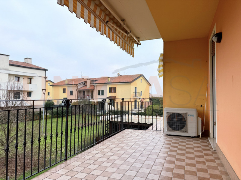 MESTRINO: in una tranquilla e curata zona residenziale di Mestrino, proponiamo in vendita un affa...