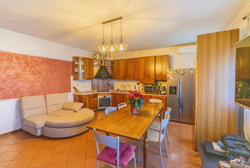 In un contesto intimo e riservato, dove il tempo sembra rallentare e la natura diventa parte dell...