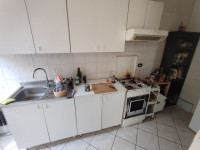 Proponiamo in vendita un ampio appartamento quadrilocale di circa 110 mq situato al primo piano d...