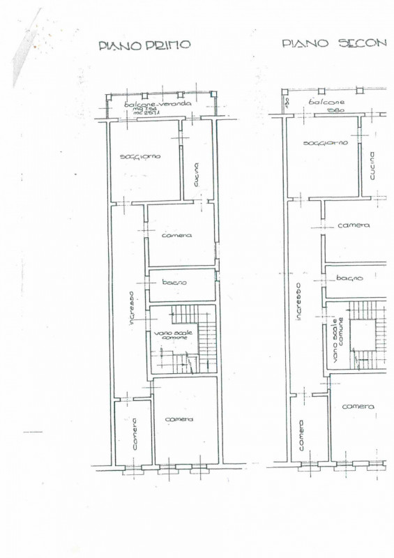 Proponiamo in vendita un ampio appartamento quadrilocale di circa 110 mq situato al primo piano d...