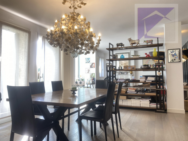 Immersa nella quiete della campagna, a soli 3 minuti dal centro di Santa Giustina in Colle, propo...