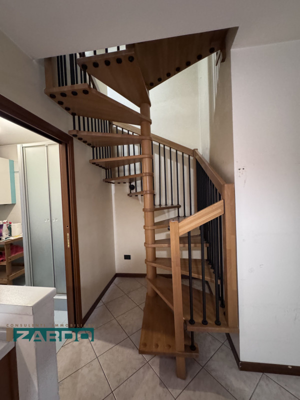 Rif. A-315 (per info 3409172184 | Nicolò)

Scoprite un'opportunità unica di vivere nella tranquil...