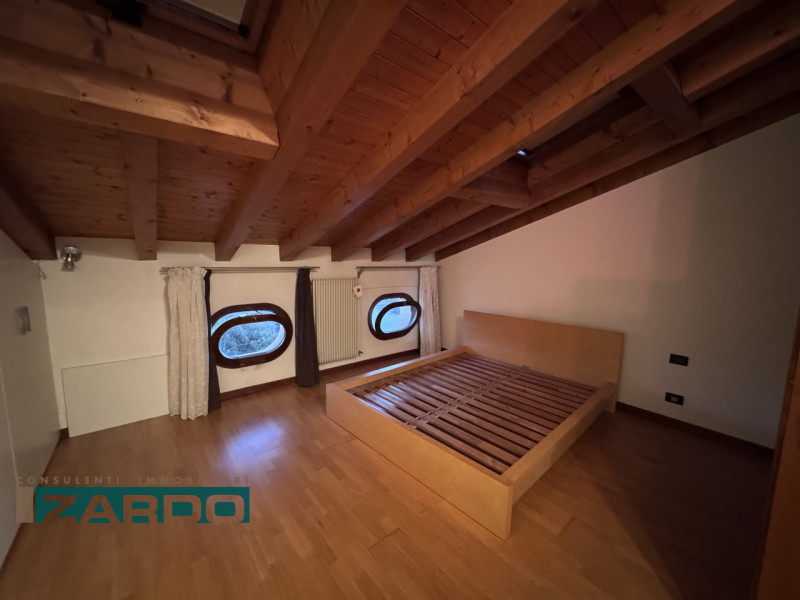 Rif. A-315 (per info 3409172184 | Nicolò)

Scoprite un'opportunità unica di vivere nella tranquil...