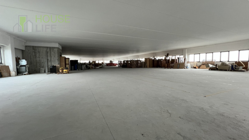 VERONA-MINERBE: Z.I. Capannone artigianale di 3.830 mq, suddivisa in un piano terra di 2.200 mq e...