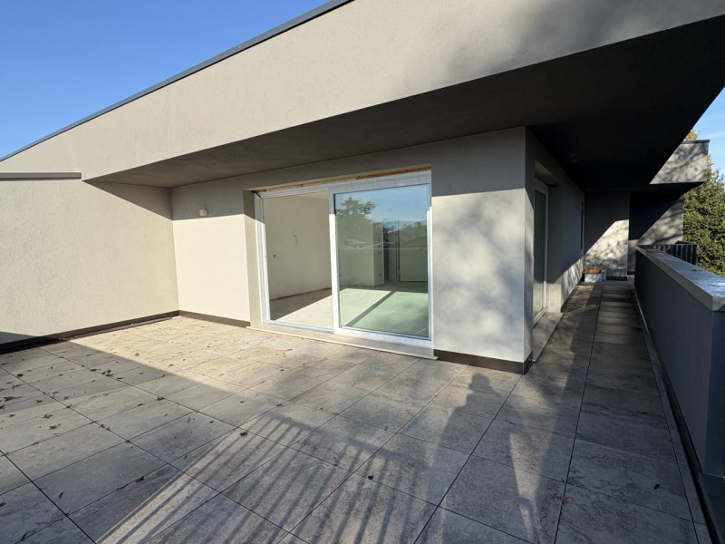 Nuovo Appartamento - Attico ad Abano Terme, zona centrale e servita, palazzina signorile di solo ...