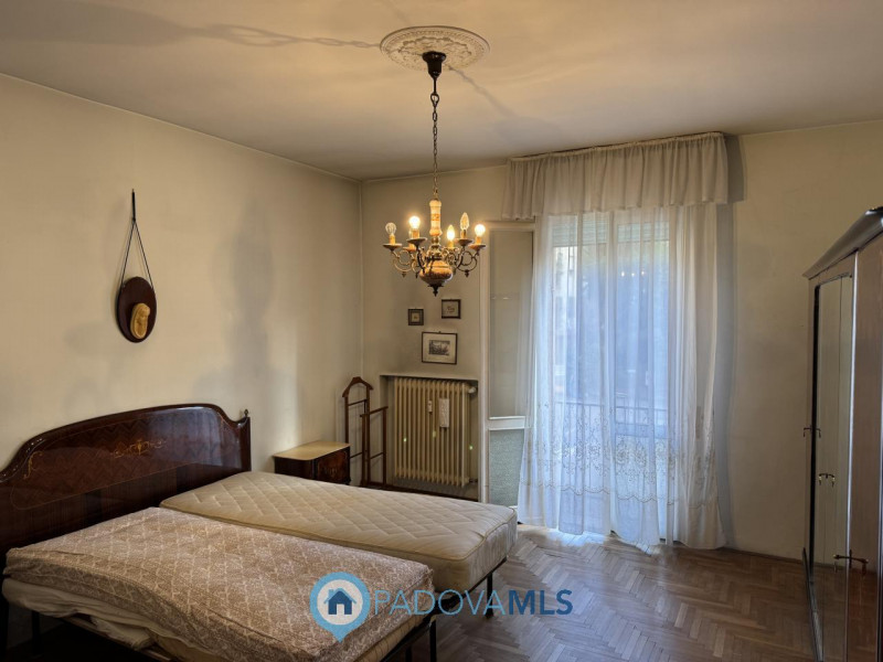 Immobile in esclusiva al Gruppo Padova MLS
Santissima Trinità quartiere Arcella (PD) vendesi appa...