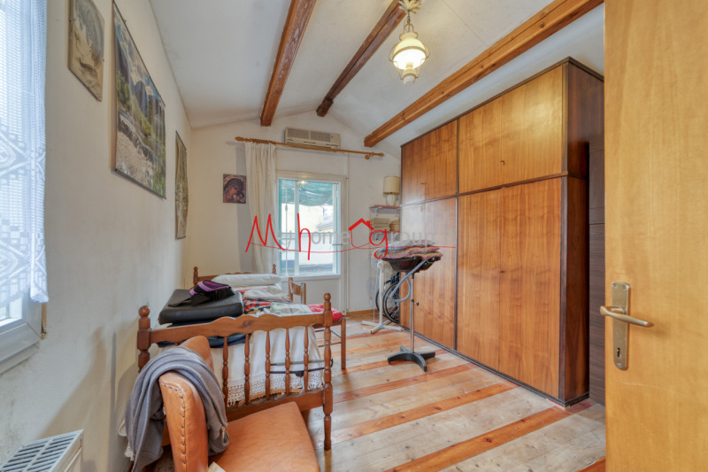 PALTANA: Porzione di Casa Accostata disposta su piano terra e primo composta di ingresso indipend...