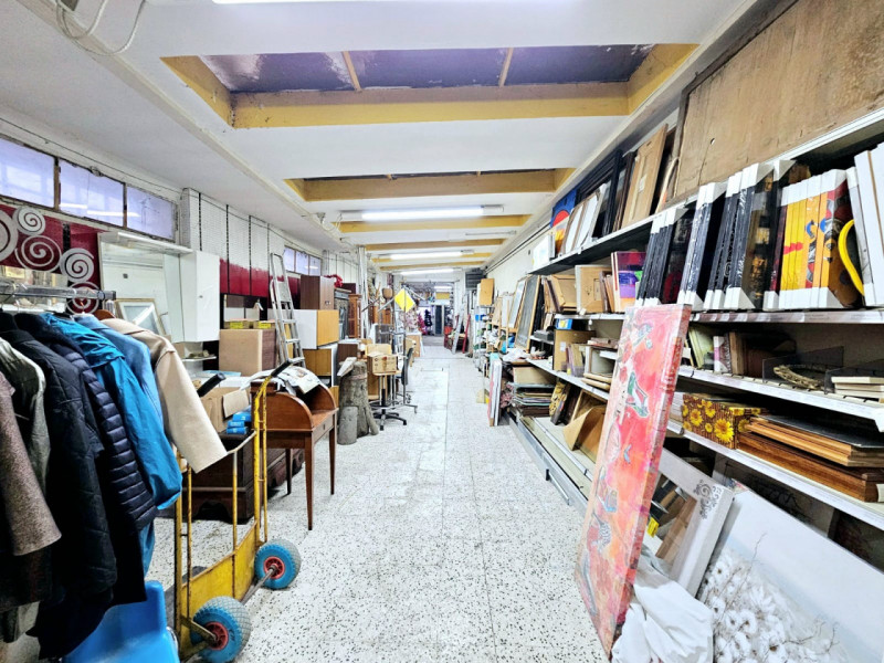 In un palazzetto storico del centro di Monselice, nella bellissima Piazza Giuseppe Mazzini, propo...