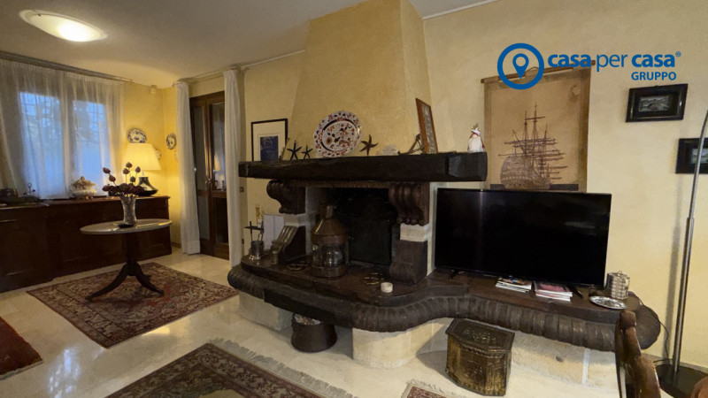 APPROVATO GRUPPO CASA PER CASA: VALUTATO, CONTROLLATO, GESTITO IN ESCLUSIVA!

ZONA
L’abitazione è...