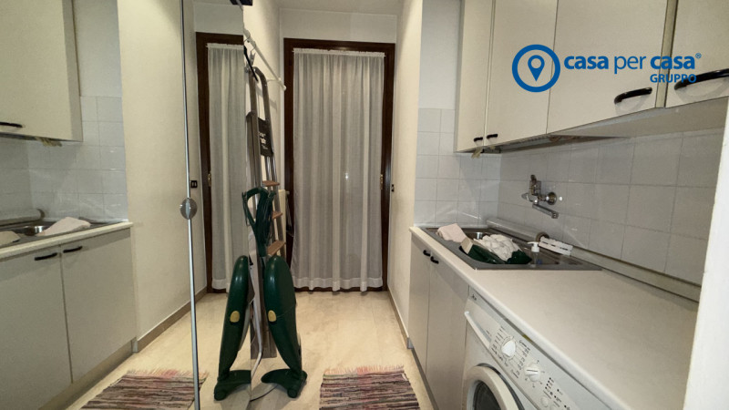 APPROVATO GRUPPO CASA PER CASA: VALUTATO, CONTROLLATO, GESTITO IN ESCLUSIVA!

ZONA
L’abitazione è...