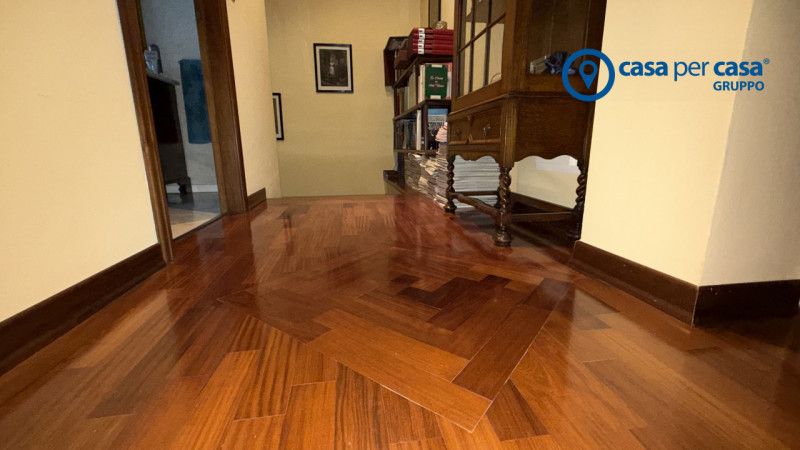 APPROVATO GRUPPO CASA PER CASA: VALUTATO, CONTROLLATO, GESTITO IN ESCLUSIVA!

ZONA
L’abitazione è...