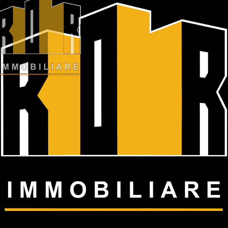 Proponiamo importante casa singola in posizione strategica con scoperto privato e annesso. La cas...