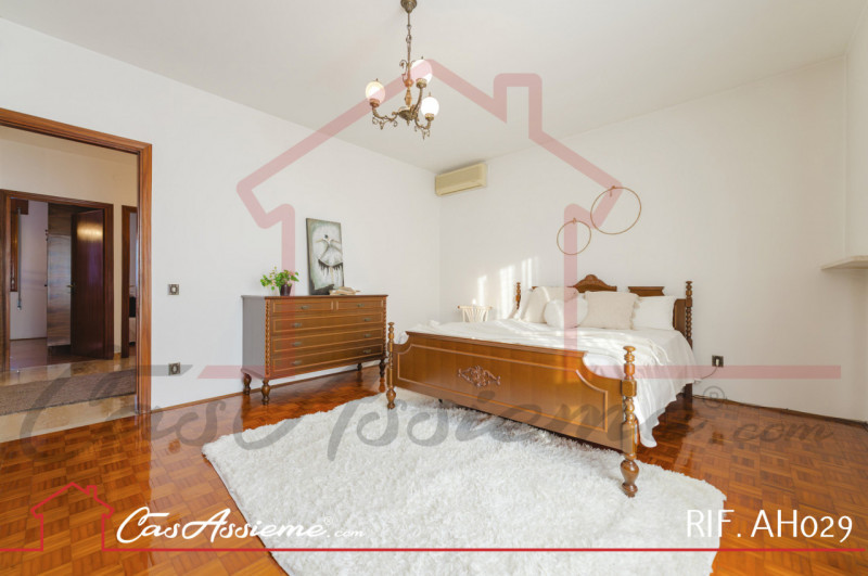 Rif. AH029
NOSTRA ESCLUSIVA
A pochi minuti dal centro di Castelfranco Veneto proponiamo in vendit...