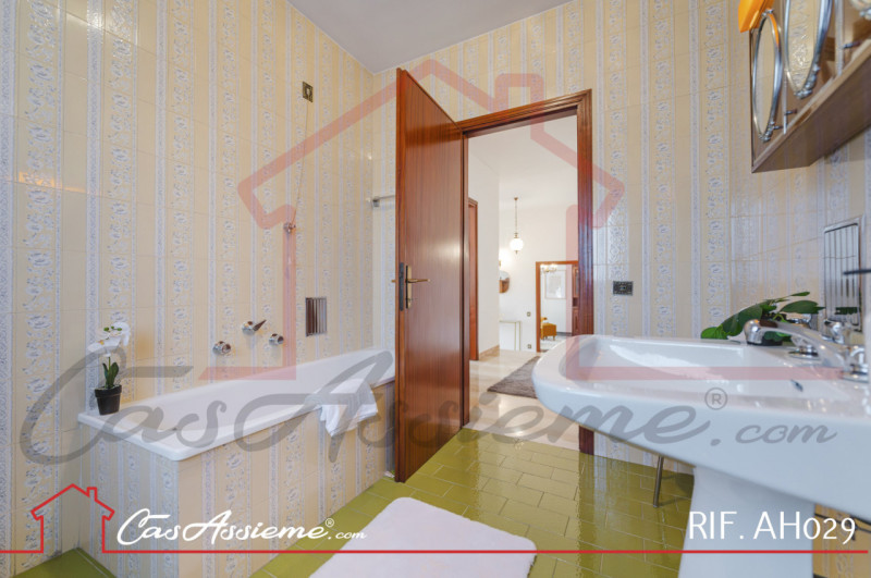 Rif. AH029
NOSTRA ESCLUSIVA
A pochi minuti dal centro di Castelfranco Veneto proponiamo in vendit...