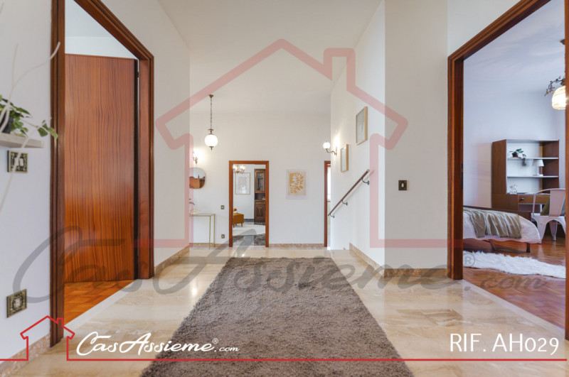 Rif. AH029
NOSTRA ESCLUSIVA
A pochi minuti dal centro di Castelfranco Veneto proponiamo in vendit...