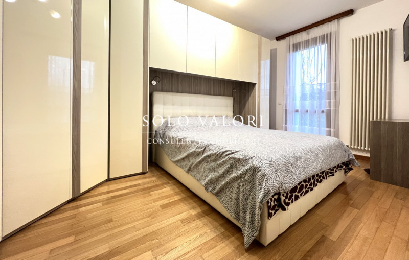 Rif. A908 (per informazioni 338 9387816 Matteo) 

Proponiamo appartamento al piano terra, con due...