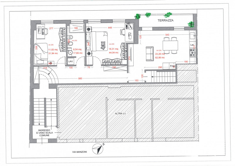 OSPEDALETTO, a circa 3,5 km dal Ponte degli Angeli, proponiamo bicamere ristrutturato in palazzin...