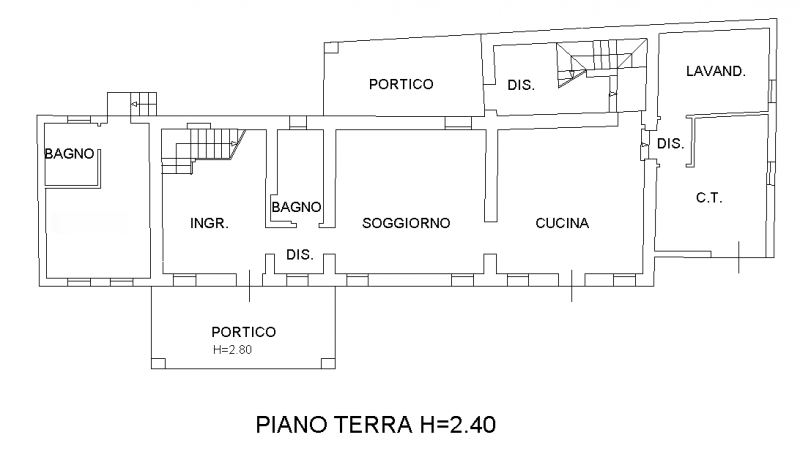 COMPOSIZIONE:
Proponiamo in vendita bellissimo rustico, completamente ristrutturato, armoniosamen...