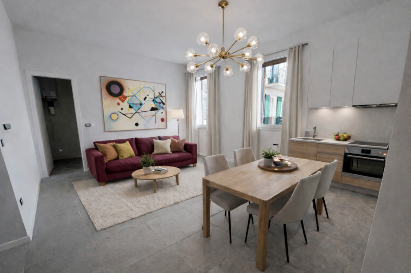 Se cerchi un angolo esclusivo a pochi passi dal centro storico di Vicenza, questo elegante appart...