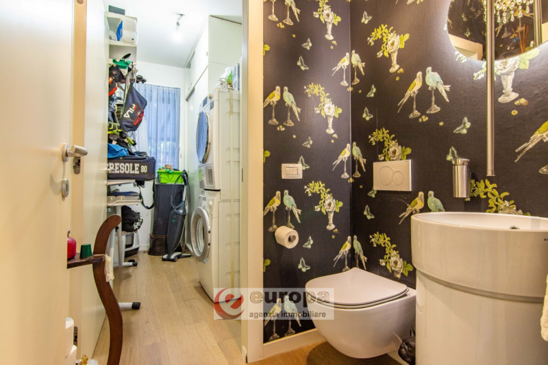 VICENZA semicentro, in zona "VILLA BERICA", a due passi da Corso Padova e chiesa Sant'Andrea, si ...