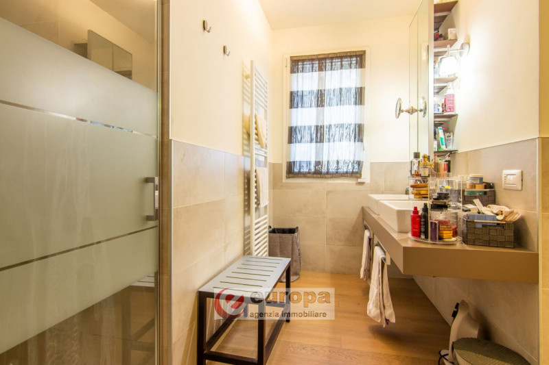 VICENZA semicentro, in zona "VILLA BERICA", a due passi da Corso Padova e chiesa Sant'Andrea, si ...