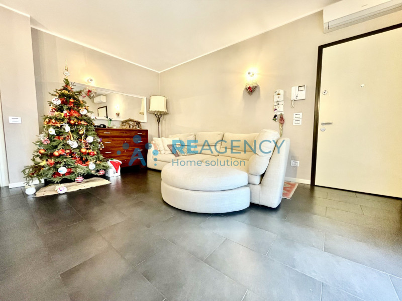 MONTEVIALE CENTRO

Stai cercando un APPARTAMENTO BICAMERE CON GIARDINO E GARAGE DOPPIO?
EURO 255....