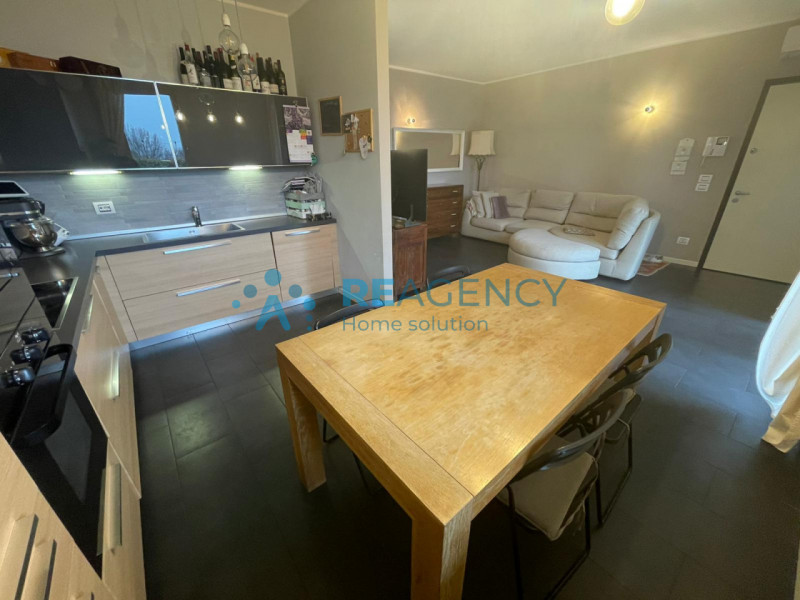 MONTEVIALE CENTRO

Stai cercando un APPARTAMENTO BICAMERE CON GIARDINO E GARAGE DOPPIO?
EURO 255....