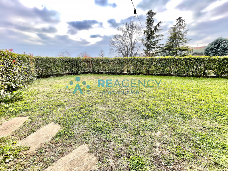 MONTEVIALE CENTRO

Stai cercando un APPARTAMENTO BICAMERE CON GIARDINO E GARAGE DOPPIO?
EURO 255....