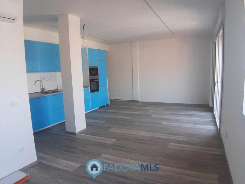 Immobile in esclusiva al Gruppo Padova MLS
A MONSELICE PROPONIAMO OTTIMA OPPORTUNITA' DI INVESTIM...