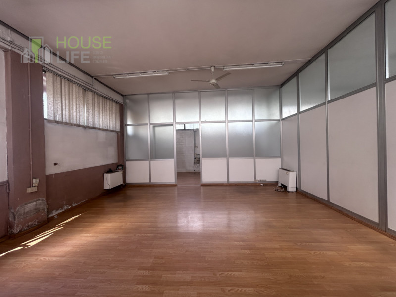 LUGO DI VICENZA: VENDIAMO CAPANNONE ARTIGIANALE / INDUSTRIALE AFFIANCATO da un lato di mq 650 cir...