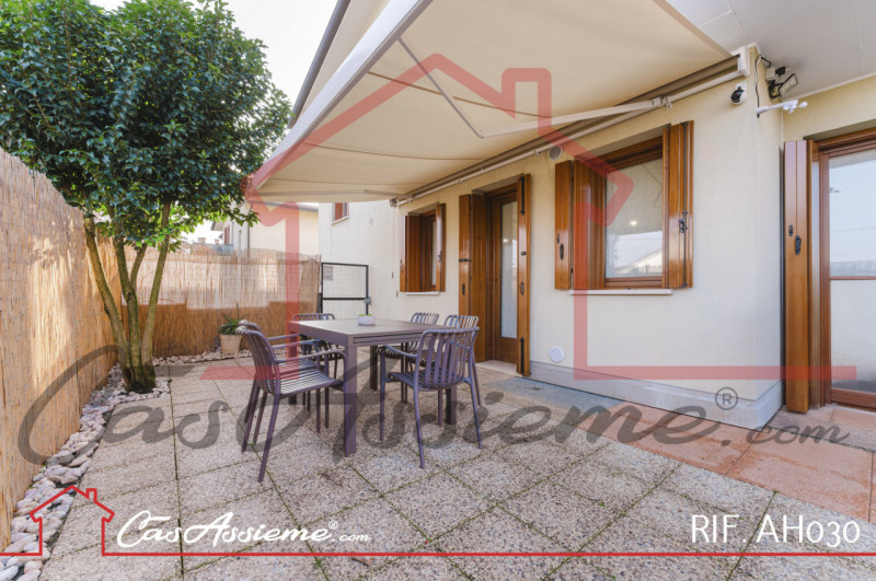 Rif. AH030
Nostra ESCLUSIVA! In posizione strategica a Castione di Loria, comoda ai principali co...