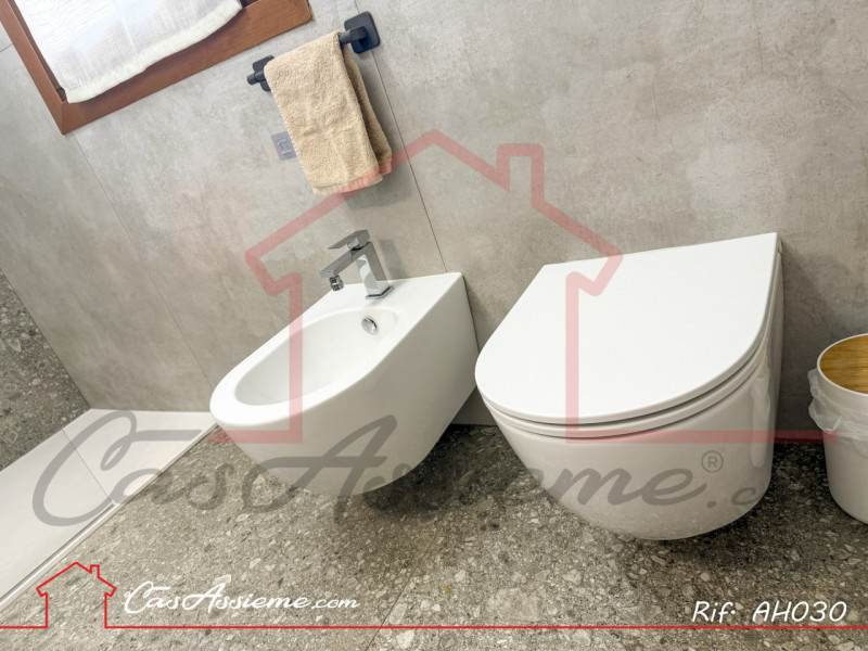 Rif. AH030
Nostra ESCLUSIVA! In posizione strategica a Castione di Loria, comoda ai principali co...