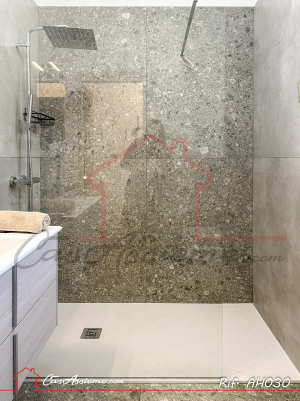 Rif. AH030
Nostra ESCLUSIVA! In posizione strategica a Castione di Loria, comoda ai principali co...